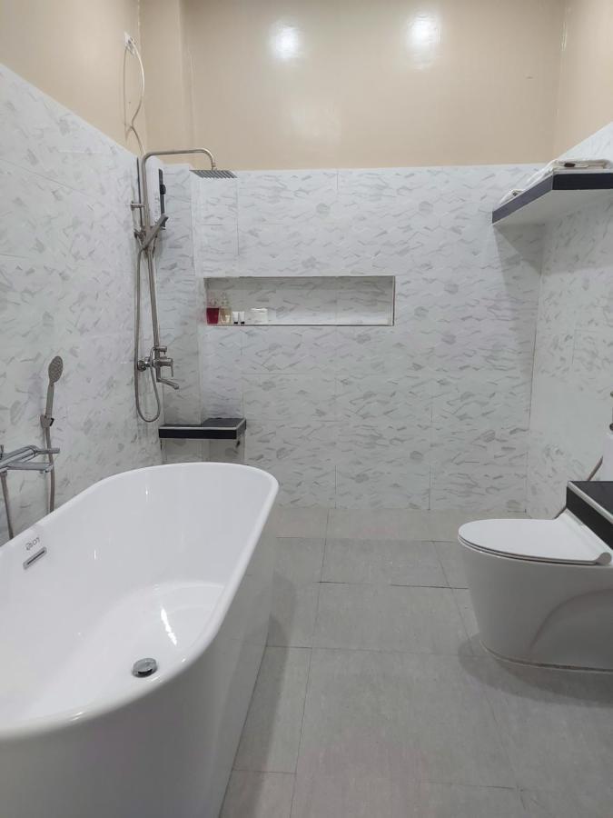 B&S Orchids Suites Hotel Dipolog Zewnętrze zdjęcie