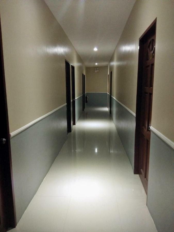 B&S Orchids Suites Hotel Dipolog Zewnętrze zdjęcie